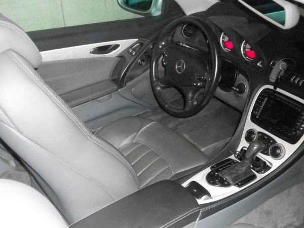 MERCEDES BENZ SL55 AMG